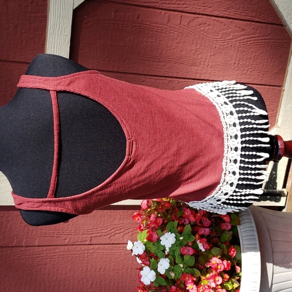 Rue 21 Red Fringed Top - Picture 2 of 4